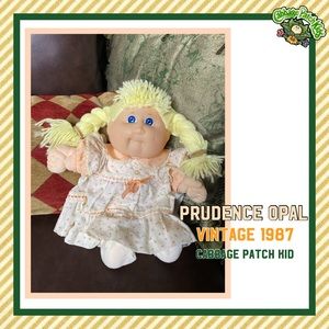 SOLD!! 💗💗💗 CABBAGE PATCH KID Vintage 1987